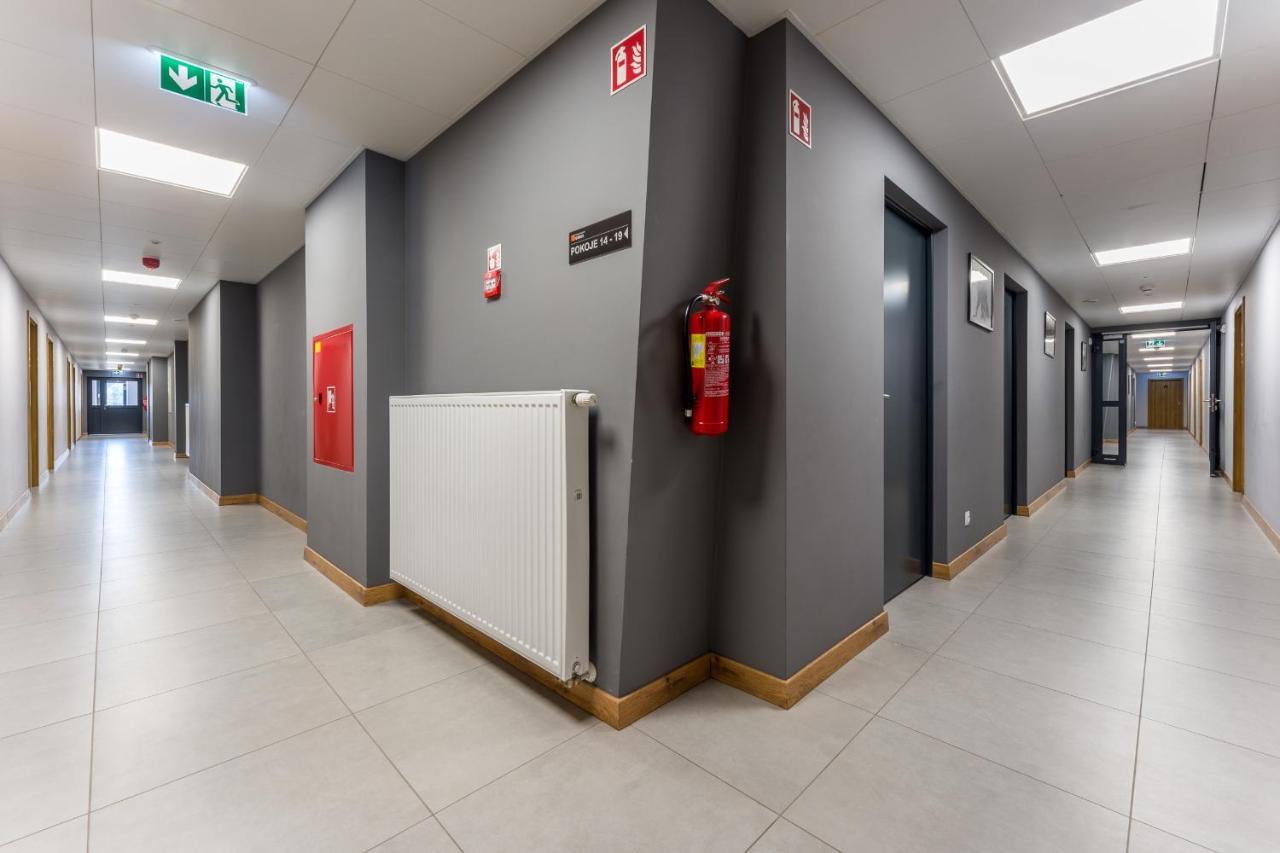 Hotel***Gorce Нови Тарг Екстериор снимка
